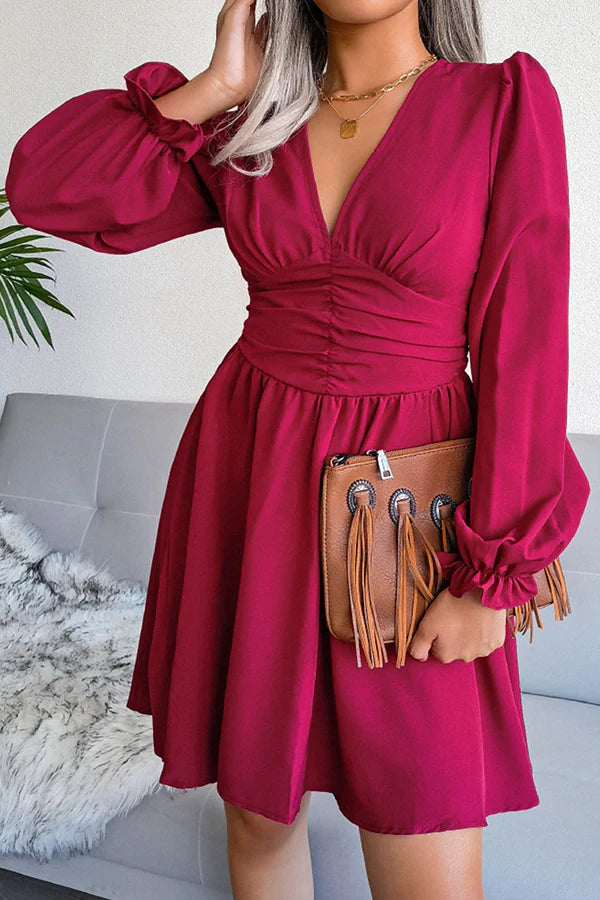 Elegant solid color split stitch pleated waist dress