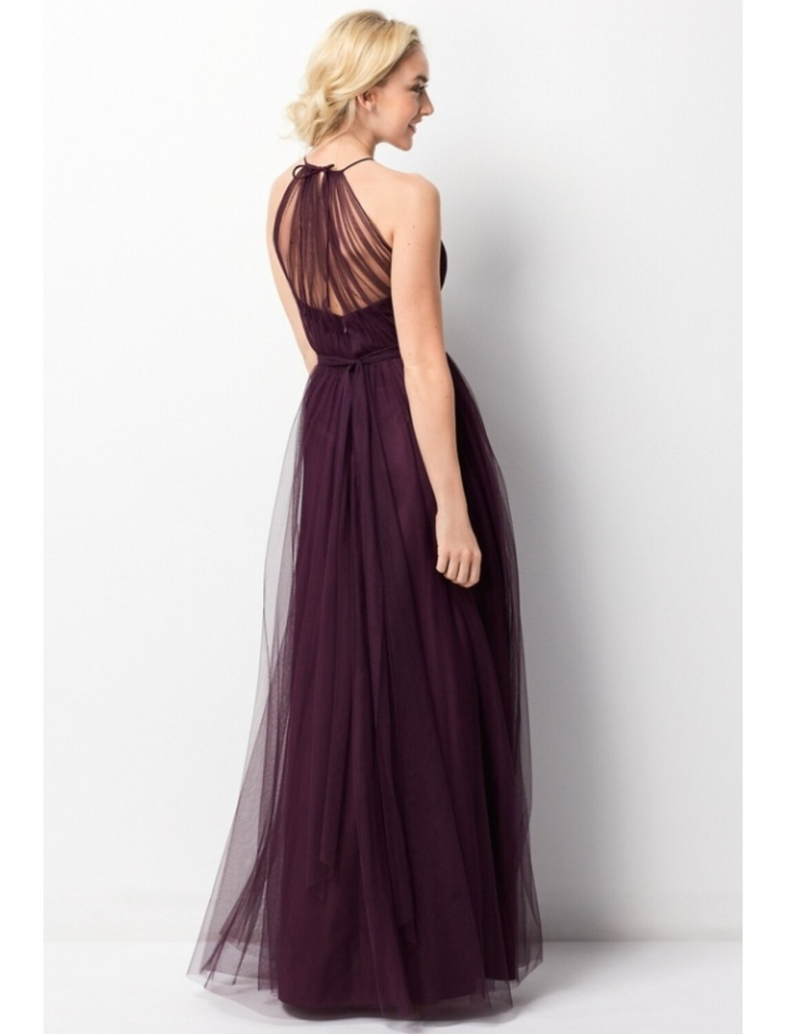 A-Line Bridesmaid Dress Halter Neck Sleeveless Elegant Floor Length Chiffon / Tulle with