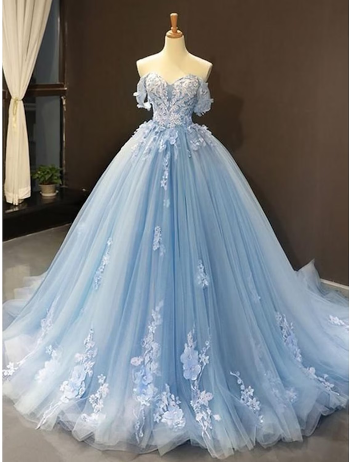 Ball Gown Prom Dresses Floral Dress Quinceanera Court Train Short Sleeve Sweetheart Lace with Pleats Appliques