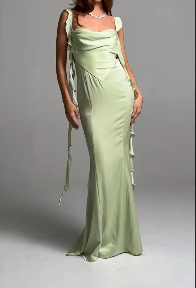 Tight/straight strapless sleeveless and floor length evening dress