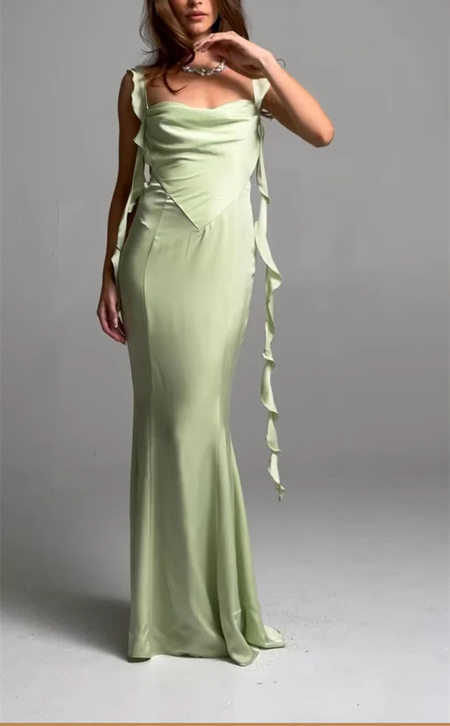 Tight/straight strapless sleeveless and floor length evening dress