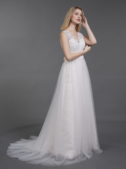 V-neck lace chiffon beach wedding dress