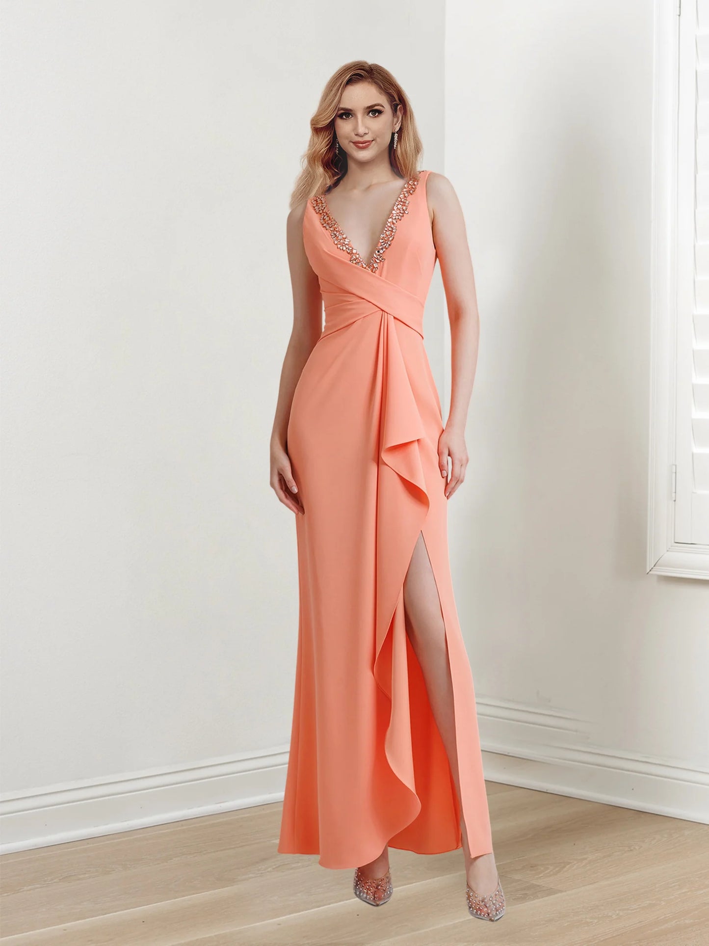 Tight fit/column V-neck sleeveless and floor length slit evening dress