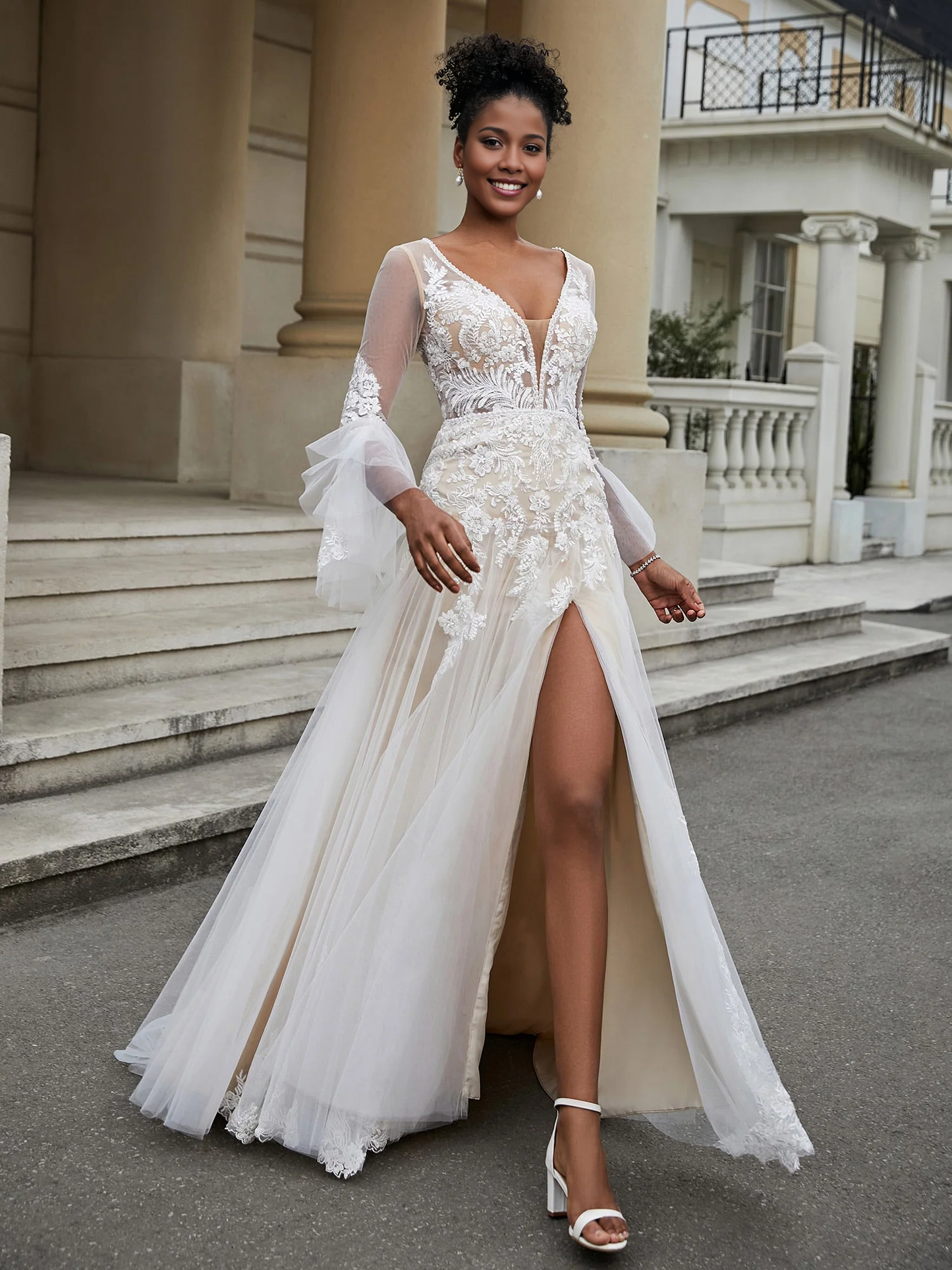 V-neck A-line lace chiffon wedding dress