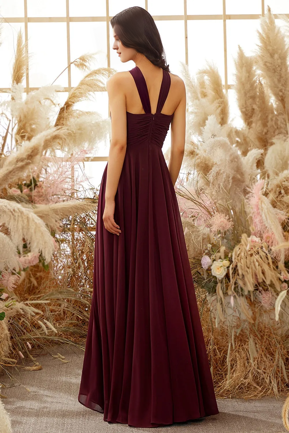 Wine red neck hanging chiffon bridesmaid dress