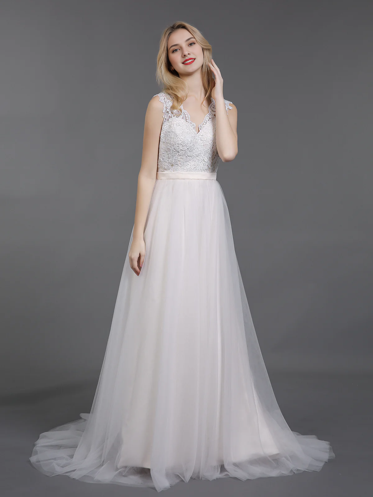 V-neck lace chiffon beach wedding dress