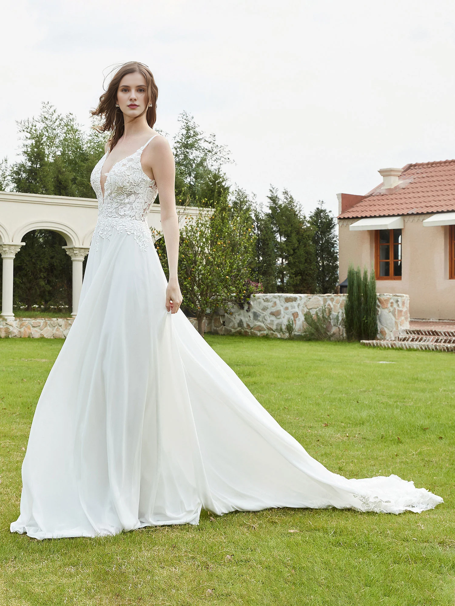 Deep V-neck decal A-line wedding dress