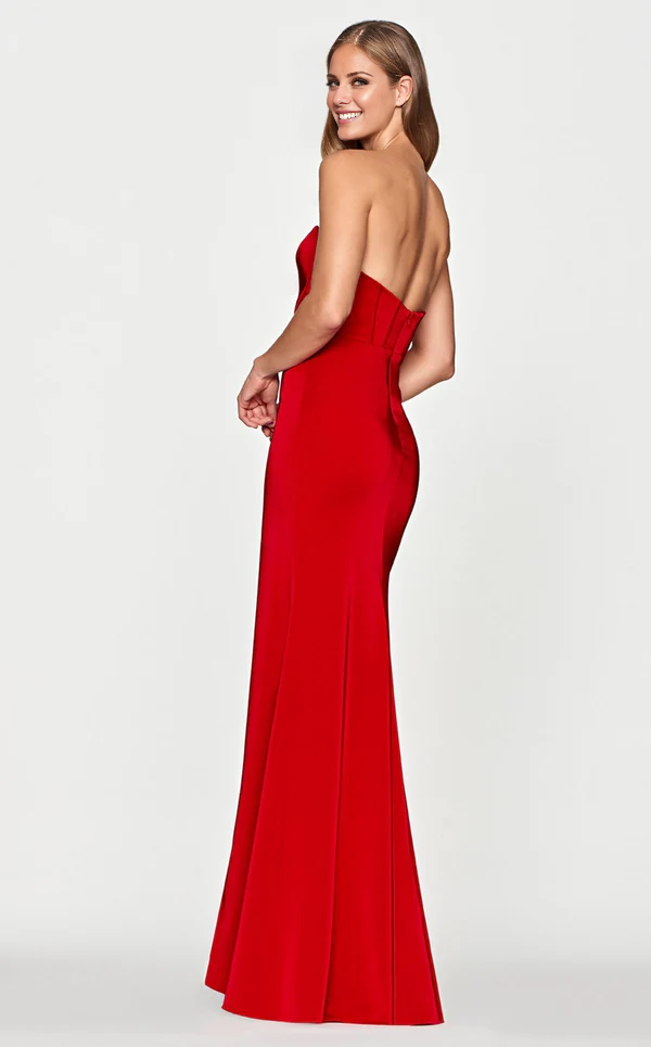 Sweetheart neck sleeveless corset satin floor-length evening dress