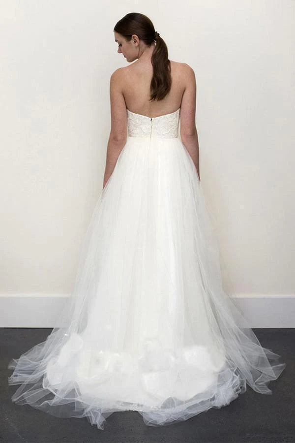 Sexy Top A-line White Lace Grey Tulle Strapless Sweetheart Neck Wedding Dress