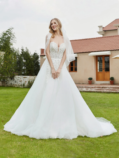 Strapless deep V-neck lace tight corset bridal gown