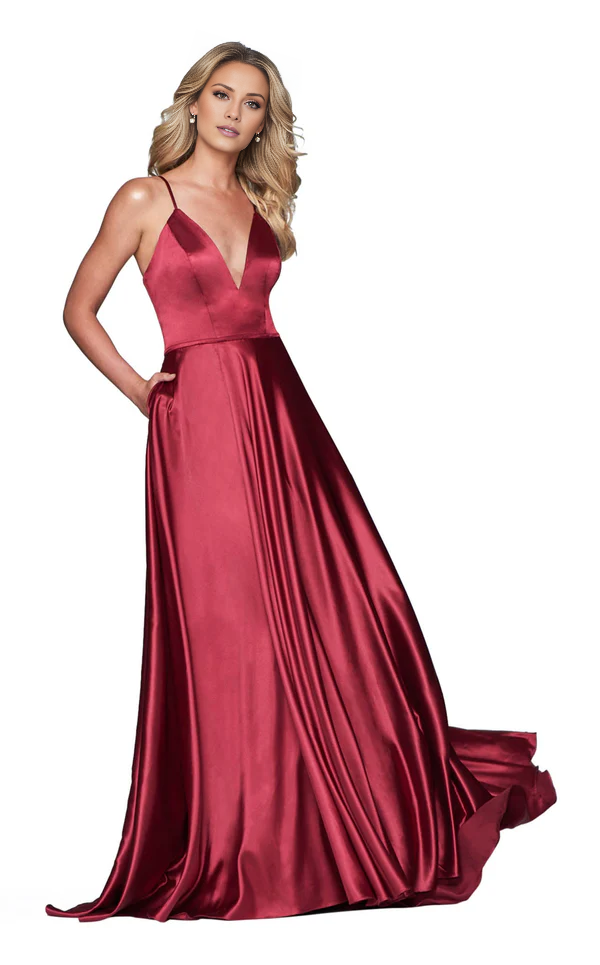 Deep V-neck sleeveless fitted tight corset and floor length evening gown