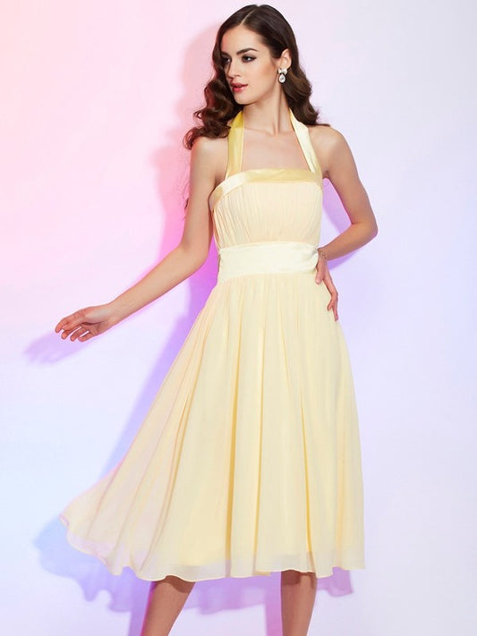 A-Line/Princess Halter Sleeveless Pleats Short Chiffon Bridesmaid Dresses