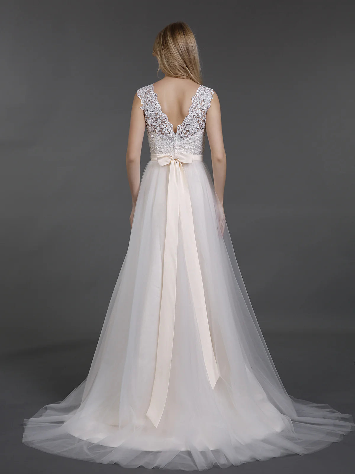 V-neck lace chiffon beach wedding dress