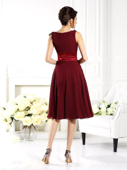 A-Line/Princess V-neck Sleeveless Short Chiffon Bridesmaid Dresses