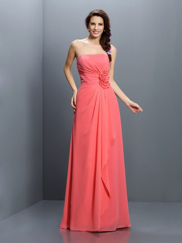 A-Line/Princess Strapless Hand-Made Flower Sleeveless Long Chiffon Bridesmaid Dresses