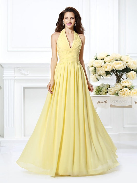 A-Line/Princess Halter Pleats Sleeveless Long Chiffon Bridesmaid Dresses