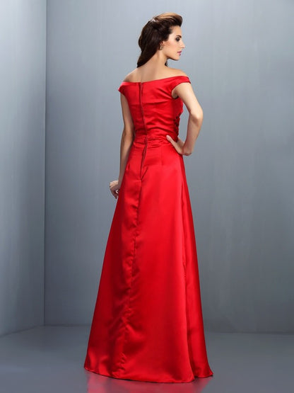 Sheath/Column Off-the-Shoulder Sleeveless Long Satin Bridesmaid Dresses