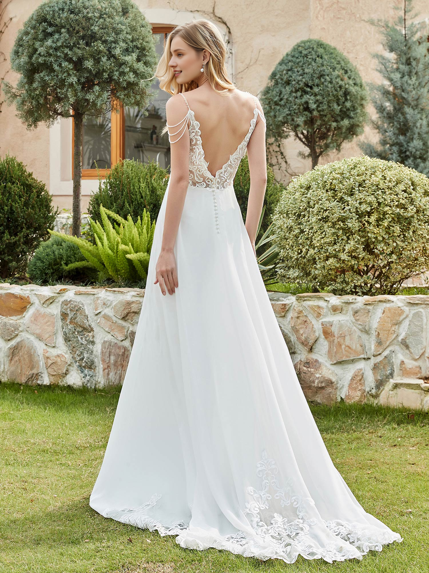 Chiffon lace A-line button wedding dress