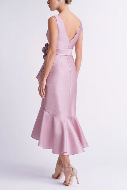 Unique satin A-line V-neck sleeveless ruffled edge mother of the bride dress