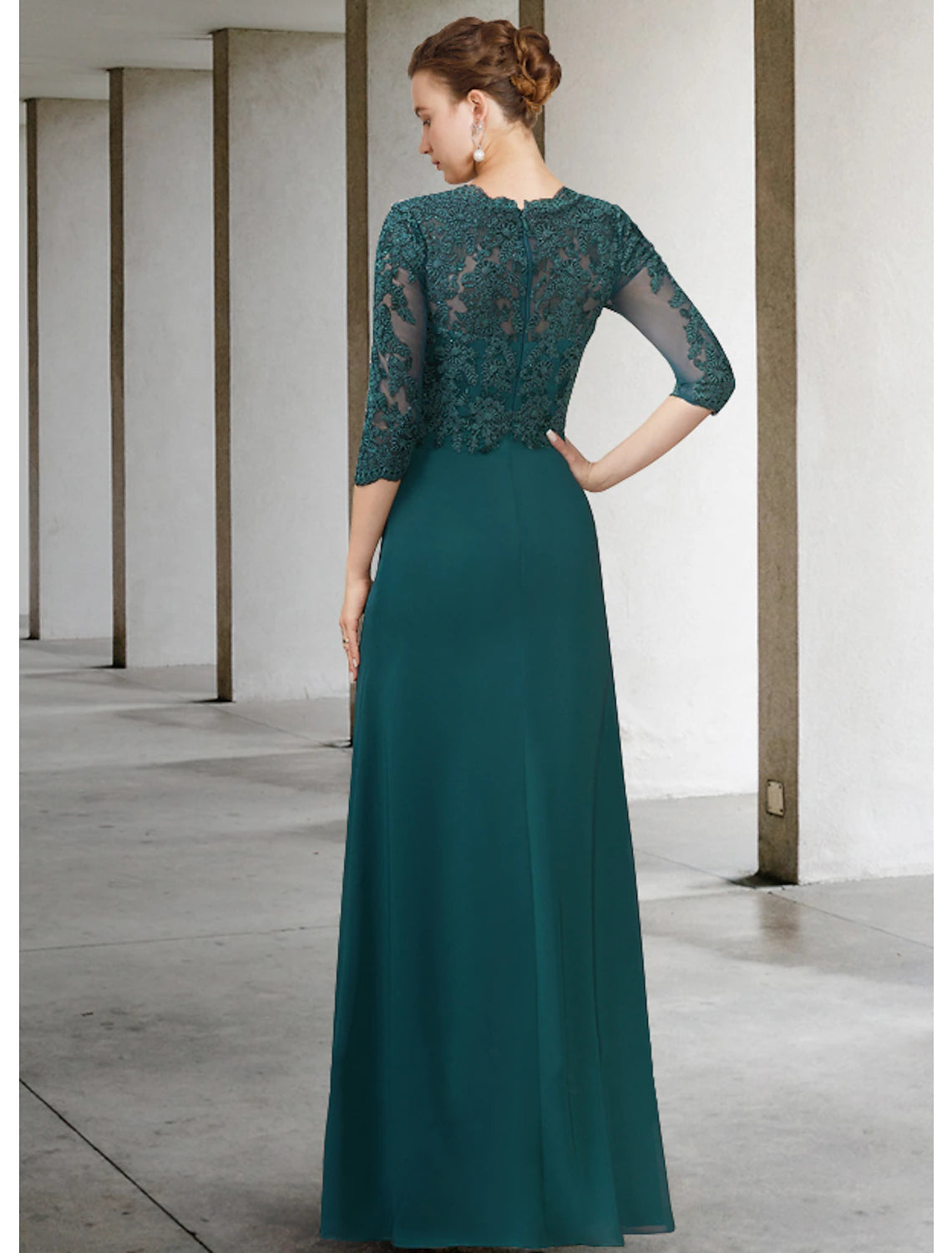 A-Line Mother of the Bride Dress Elegant V Neck Floor Length Chiffon Lace Half Sleeve with Draping Appliques