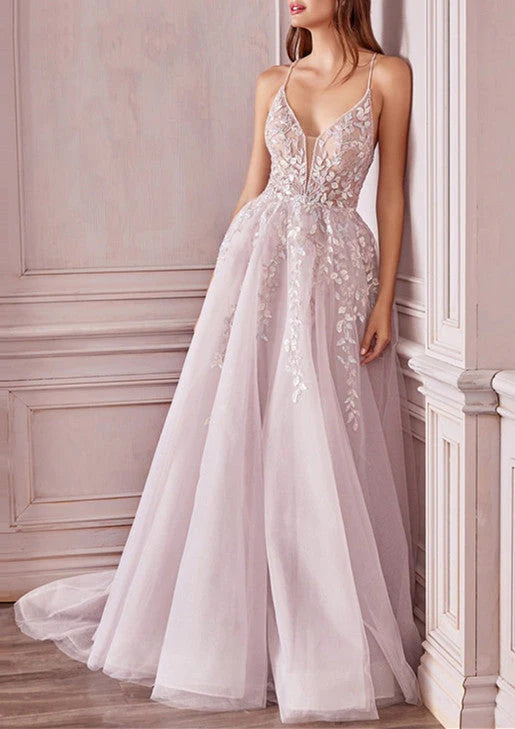 A-Line/Princess Sleeveless V-Neck Floor-Length Applique Tulle Prom Dresses