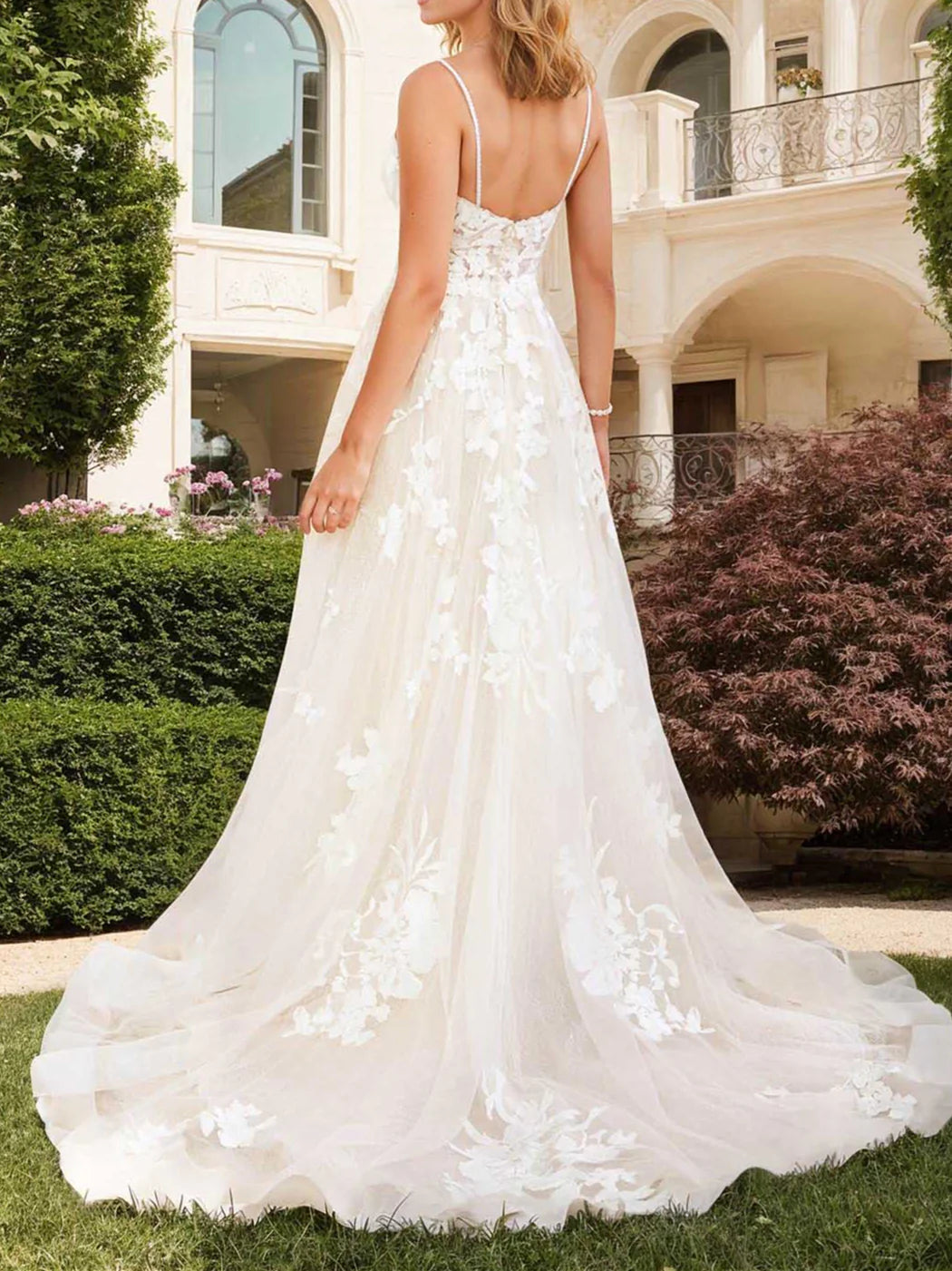 A-line/Princess V-neck and floor wedding dress