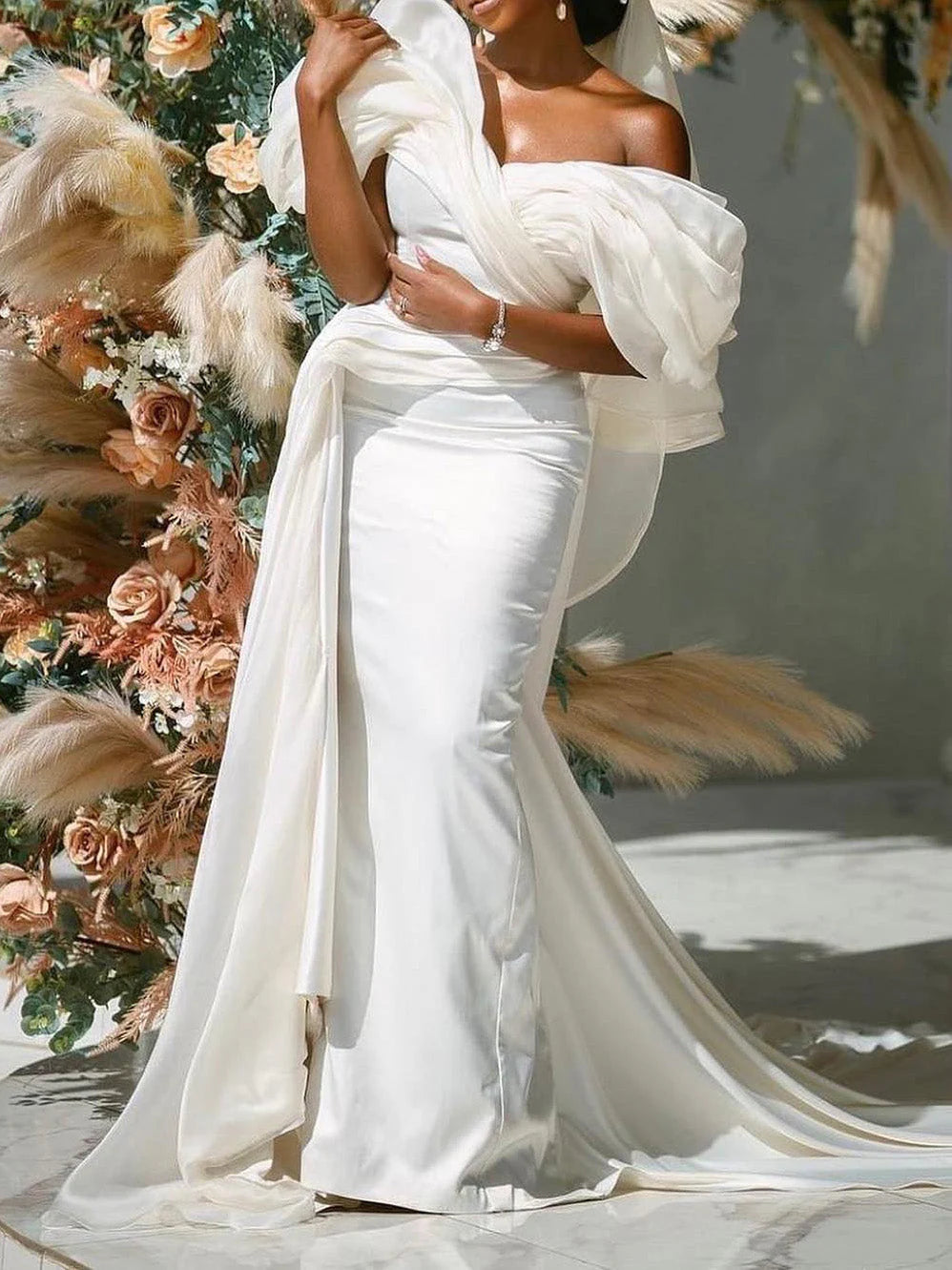 Trumpet/Fishtail Off Shoulder Wedding Dress