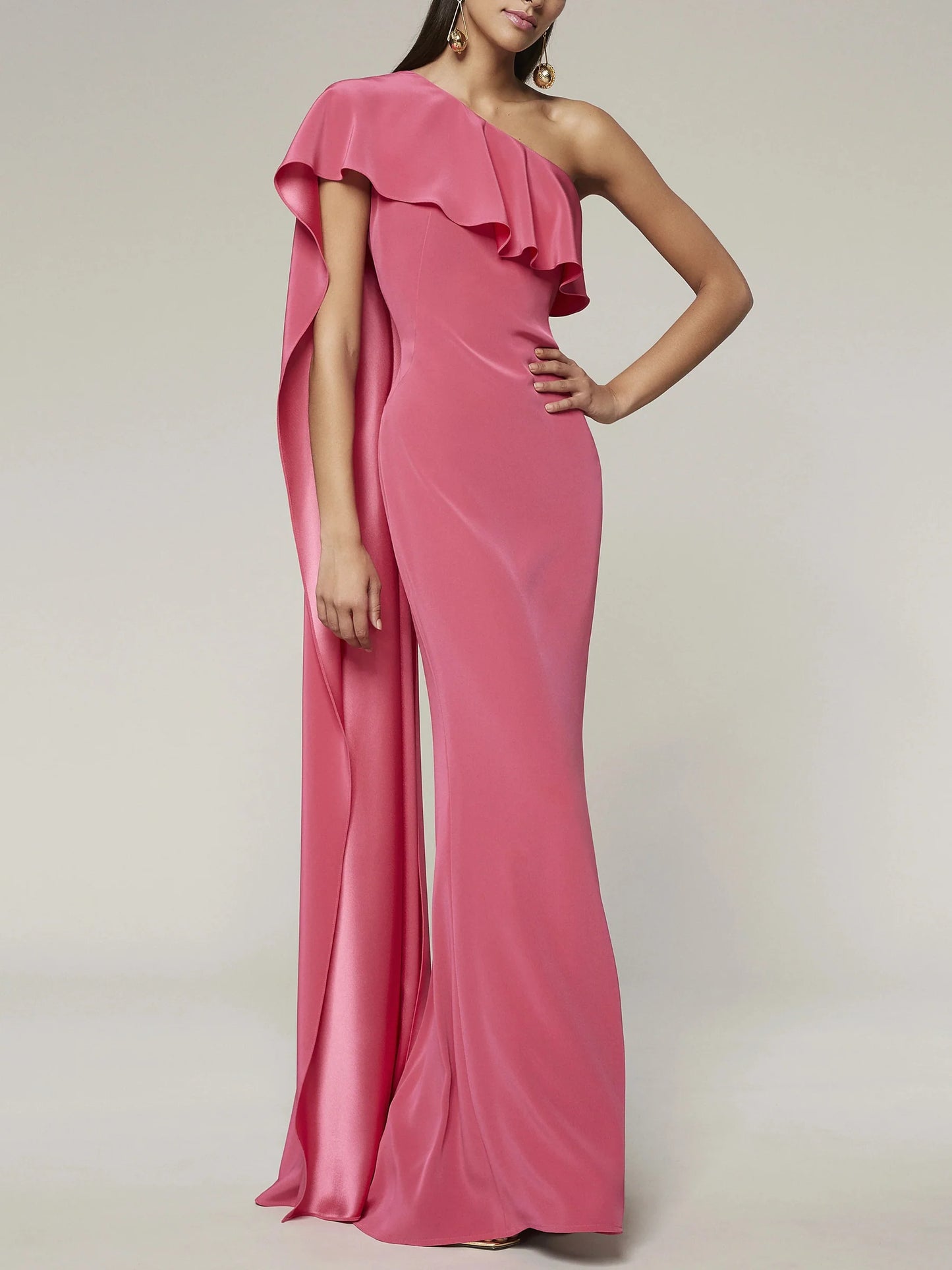 Tight fit/column one shoulder sleeveless Huatuo train tail evening dress