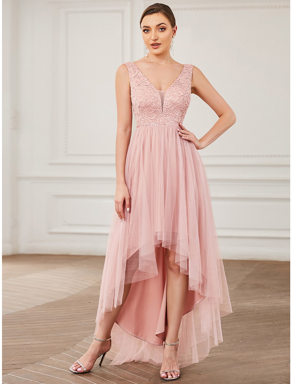 A-Line Bridesmaid Dress V Neck Sleeveless Elegant Short / Mini Lace / Tulle with Draping / Ruching