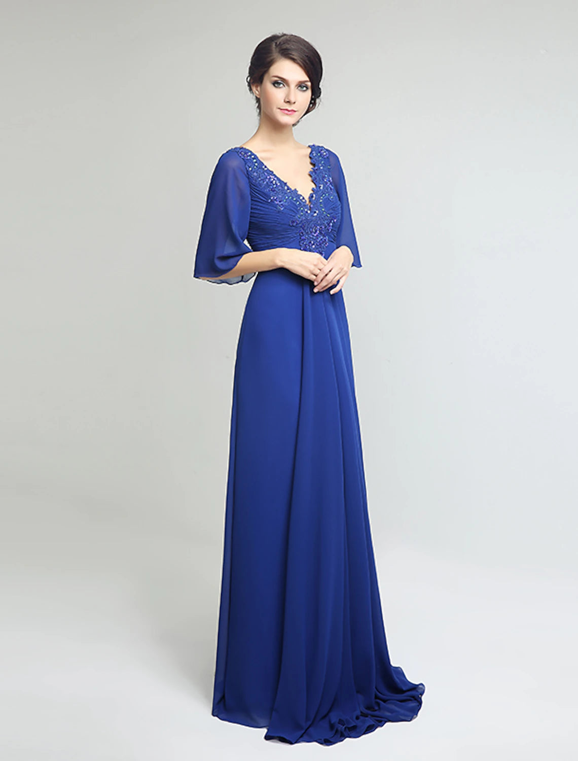 Sheath / Column V Neck Sweep / Brush Train Chiffon Mother of the Bride Dress with Beading