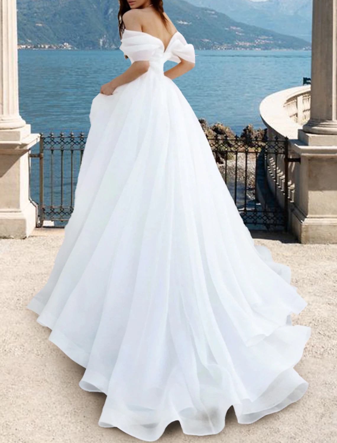 Beach Wedding Dresses A-Line Off Shoulder Cap Sleeve Court Train Organza Bridal Gowns With Pleats Ruched