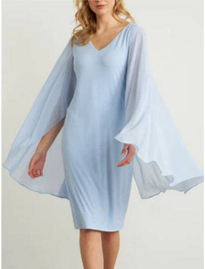 Sheath / Column Mother of the Bride Dress Simple Petite V Neck Knee Length Chiffon Long Sleeve with Solid Color