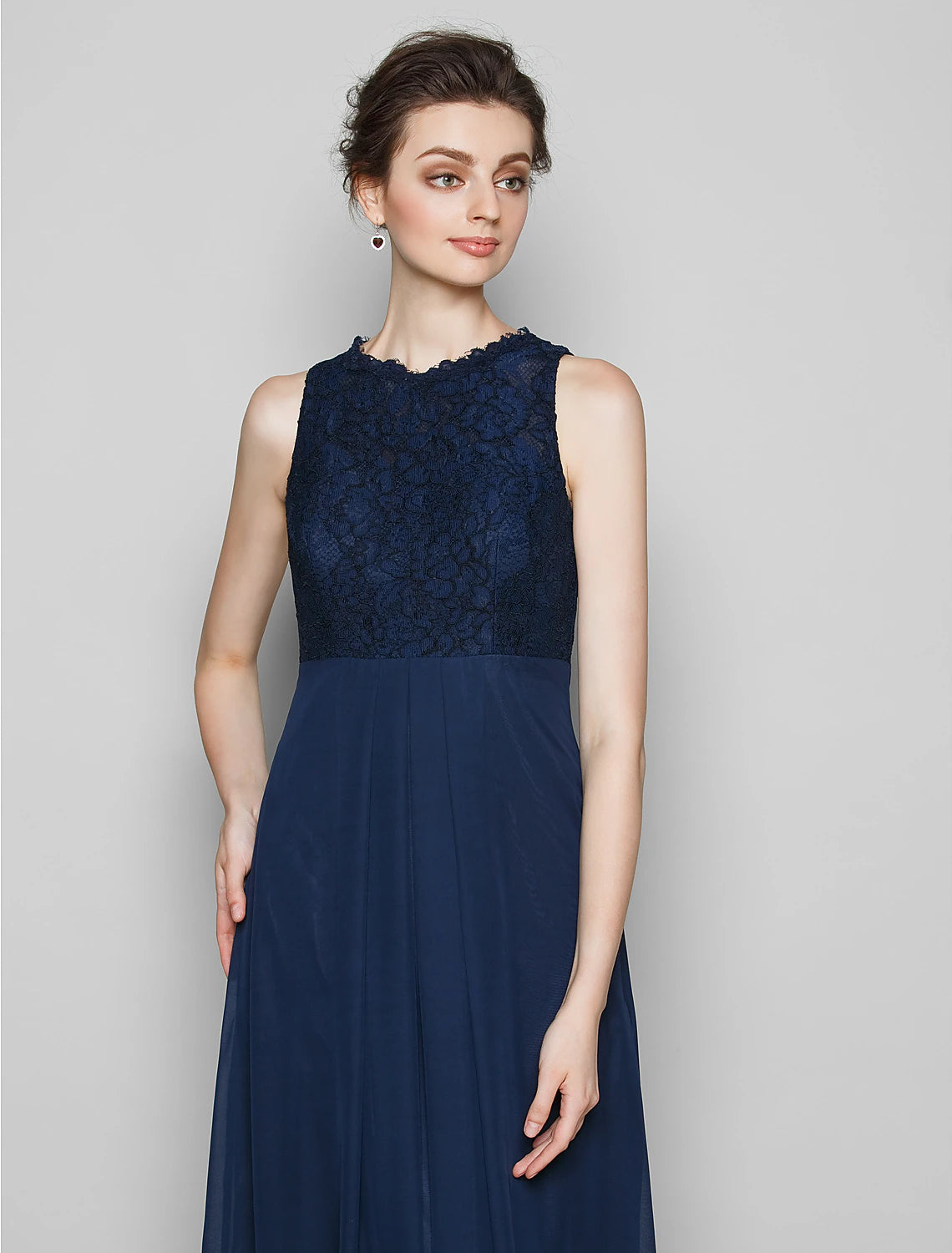 Sheath / Column Bridesmaid Dress Jewel Neck Sleeveless Elegant Floor Length Chiffon / Lace with Lace