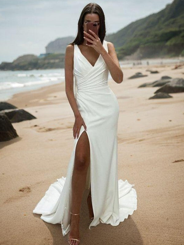 Slim fit V-neck pleated court trailing chamois silk wedding dress