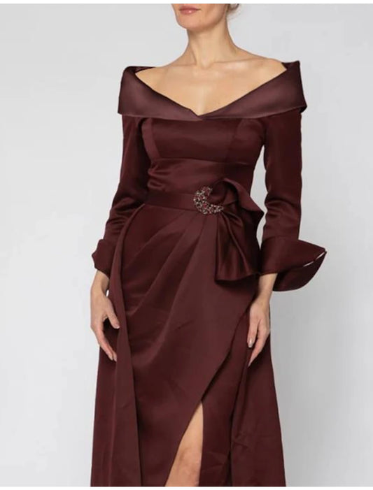 A-Line Mother of the Bride Dress Formal Wedding Guest Party Elegant Off Shoulder Sweep / Brush Train Satin Long Sleeve with Split Front Crystal Brooch Ruching