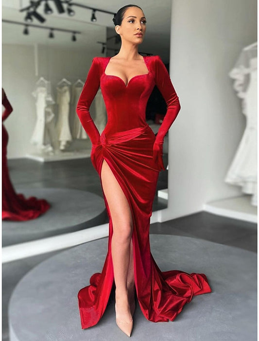 A-Line Evening Gown Vintage Dress Formal Court Train Long Sleeve Sweetheart Velvet with Ruched Slit