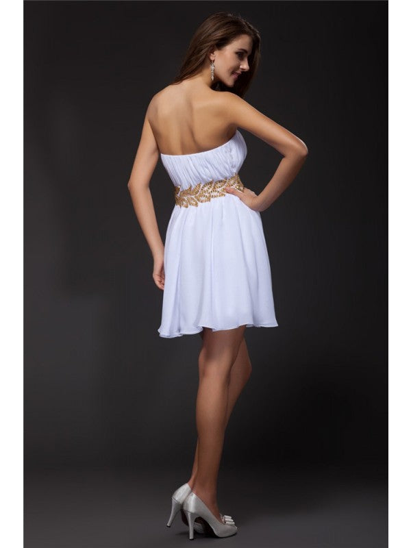 A-Line/Princess Strapless Sleeveless Beading Short Chiffon Cocktail Dresses