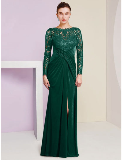 A-Line Mother of the Bride Dress Wedding Guest Party Elegant Scoop Neck Floor Length Velvet Long Sleeve with Lace Sequin Split Front