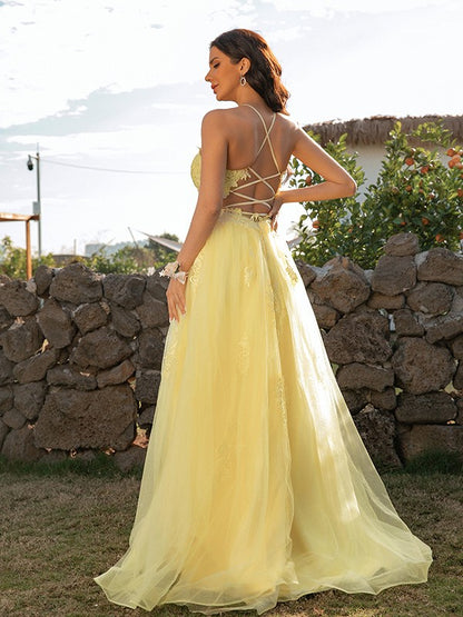 A-Line/Princess Tulle Applique Halter Sleeveless Sweep/Brush Train Dresses