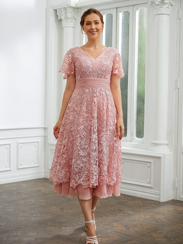 A-Line/Princess Chiffon Applique V-neck Short Sleeves Tea-Length Dresses