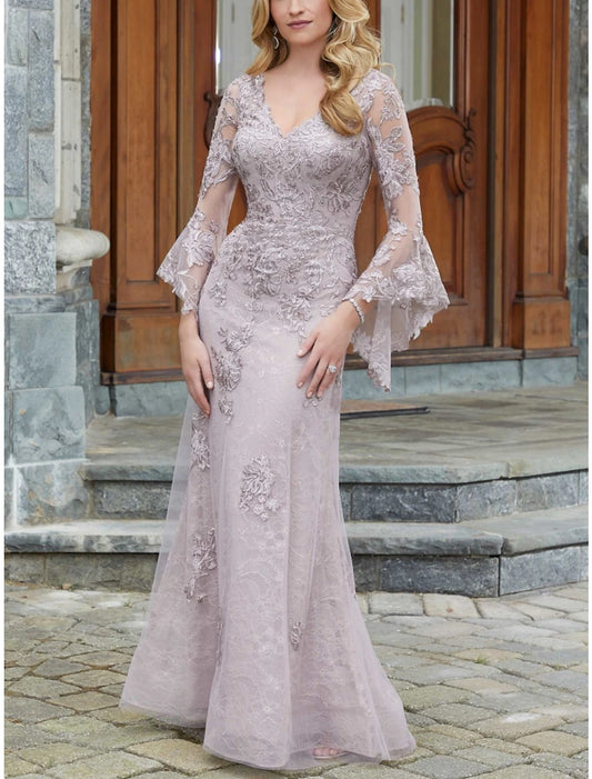 A-Line Mother of the Bride Dress Wedding Guest Elegant V Neck Floor Length Lace Long Sleeve with Ruching Solid Color