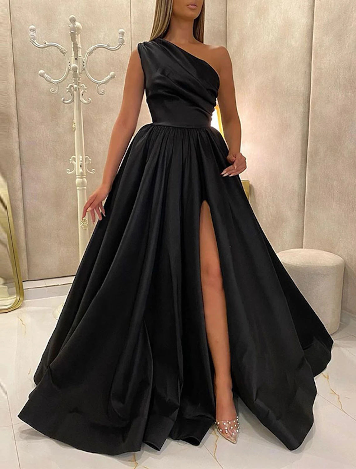 A-Line Evening Gown Elegant Dress Wedding Guest Engagement Floor Length Sleeveless One Shoulder Satin with Pleats Slit