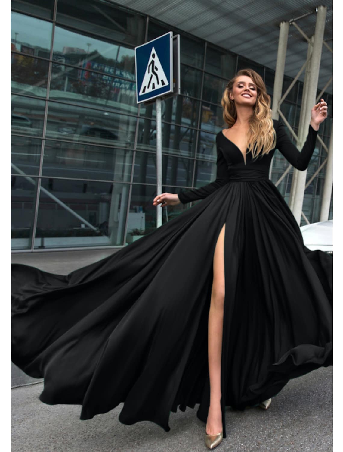 A-Line Evening Gown Dress Holiday Floor Length Long Sleeve V Neck Chiffon V Back with Slit