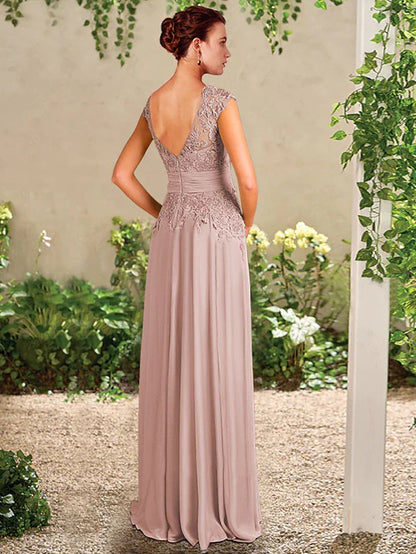 A-Line Mother of the Bride Dress Elegant V Neck Floor Length Chiffon Lace Sleeveless with Pleats Appliques