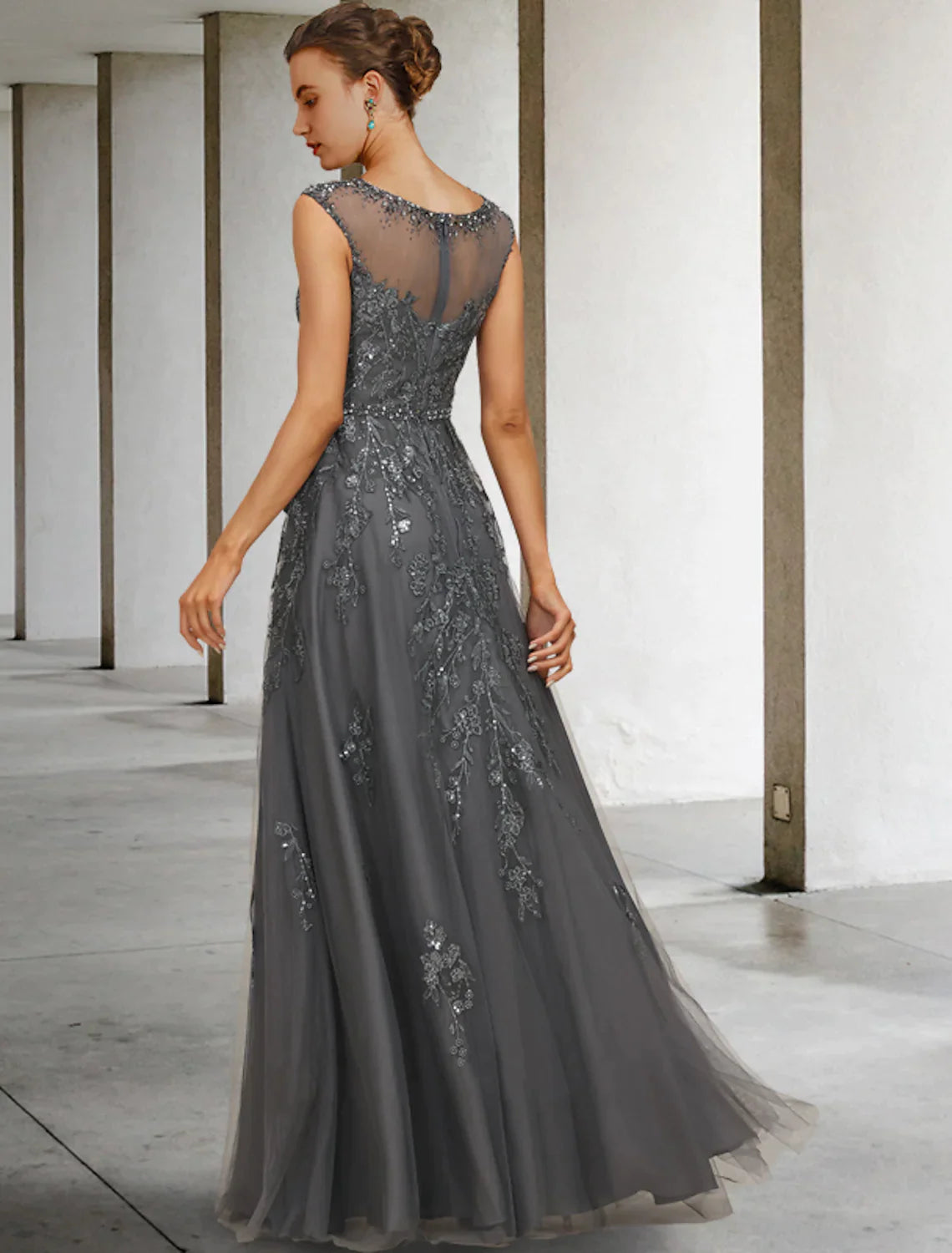 A-Line Mother of the Bride Dress Luxurious Elegant Floor Length Lace Tulle Sleeveless with Sash Ribbon Beading Sequin