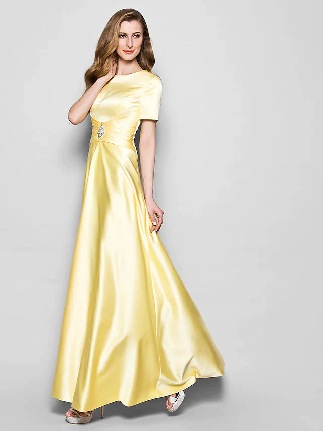 A-Line Mother of the Bride Dress Vintage Plus Size Elegant Jewel Neck Floor Length Satin Short Sleeve with Sash / Ribbon Ruched Crystals