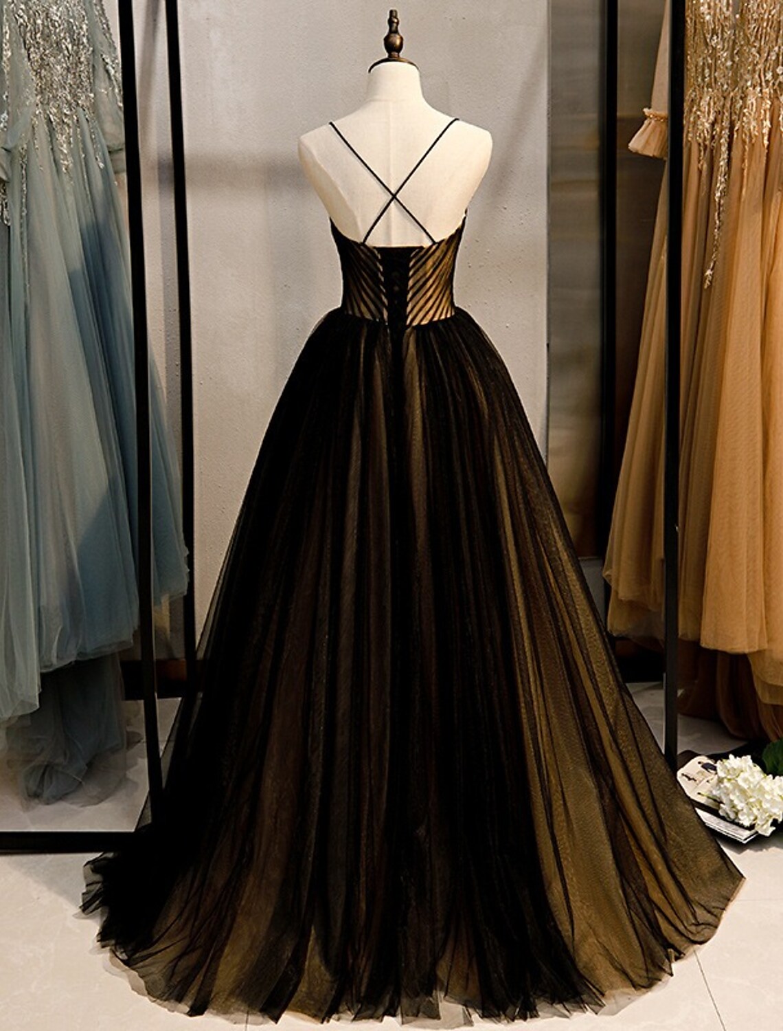 A-Line Evening Gown Dress Engagement Sleeveless V Neck Tulle Crisscross Back with Pleats