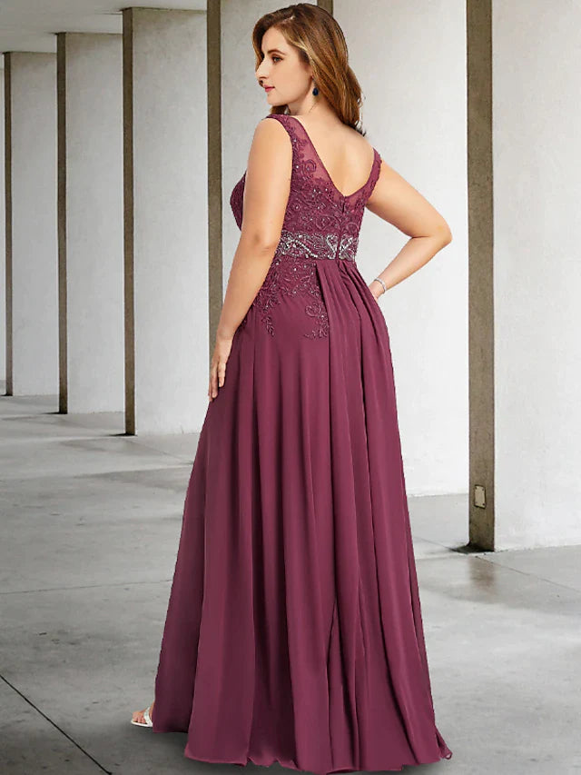 A-Line Plus Size Curve Mother of the Bride Dresses Elegant Dress Formal Floor Length Sleeveless V Neck Chiffon with Pearls Beading Slit